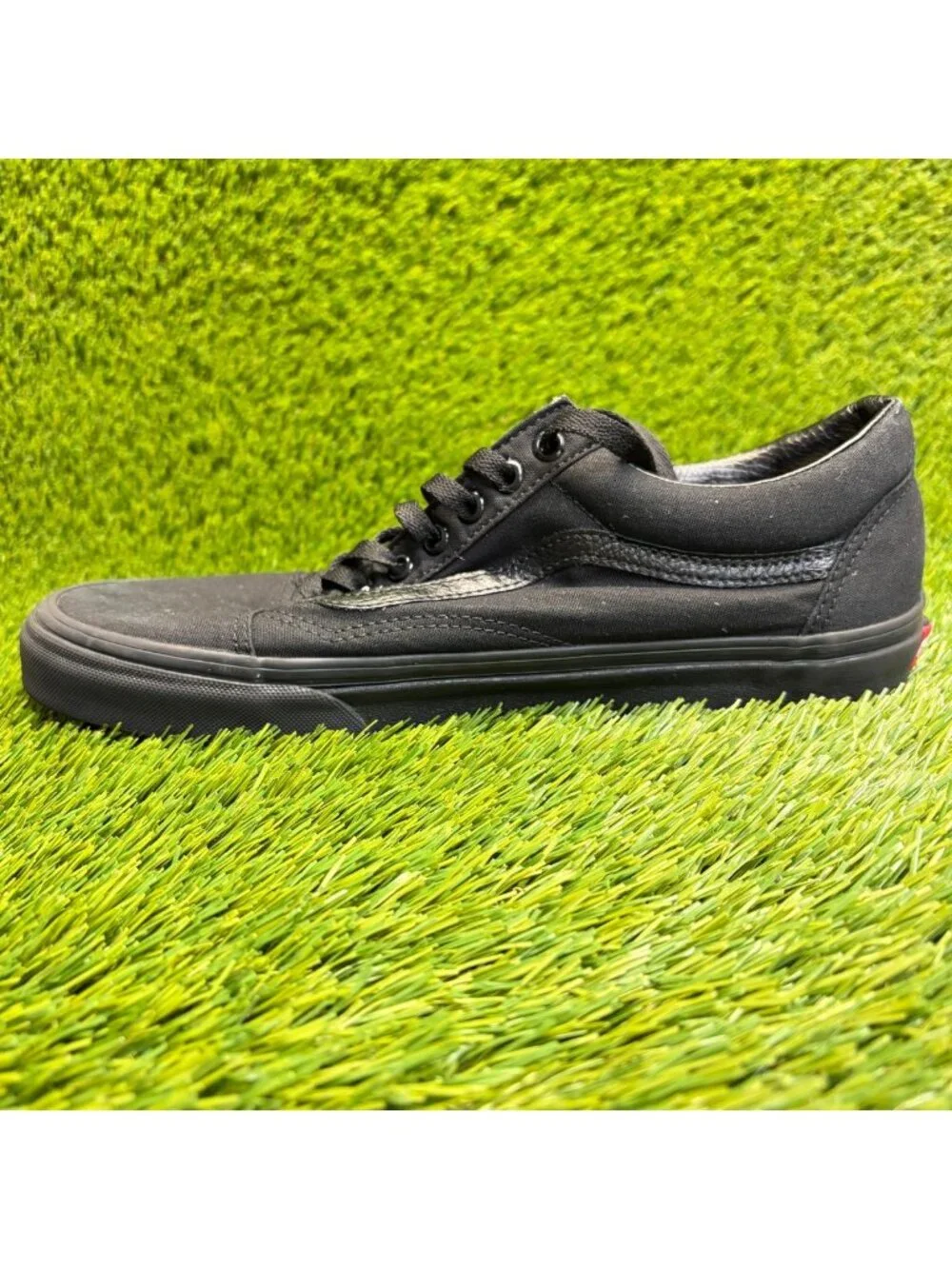 Vans Old Skool Mens Size 10.5 Triple Black Athletic Skateboard Shoes Sneakers